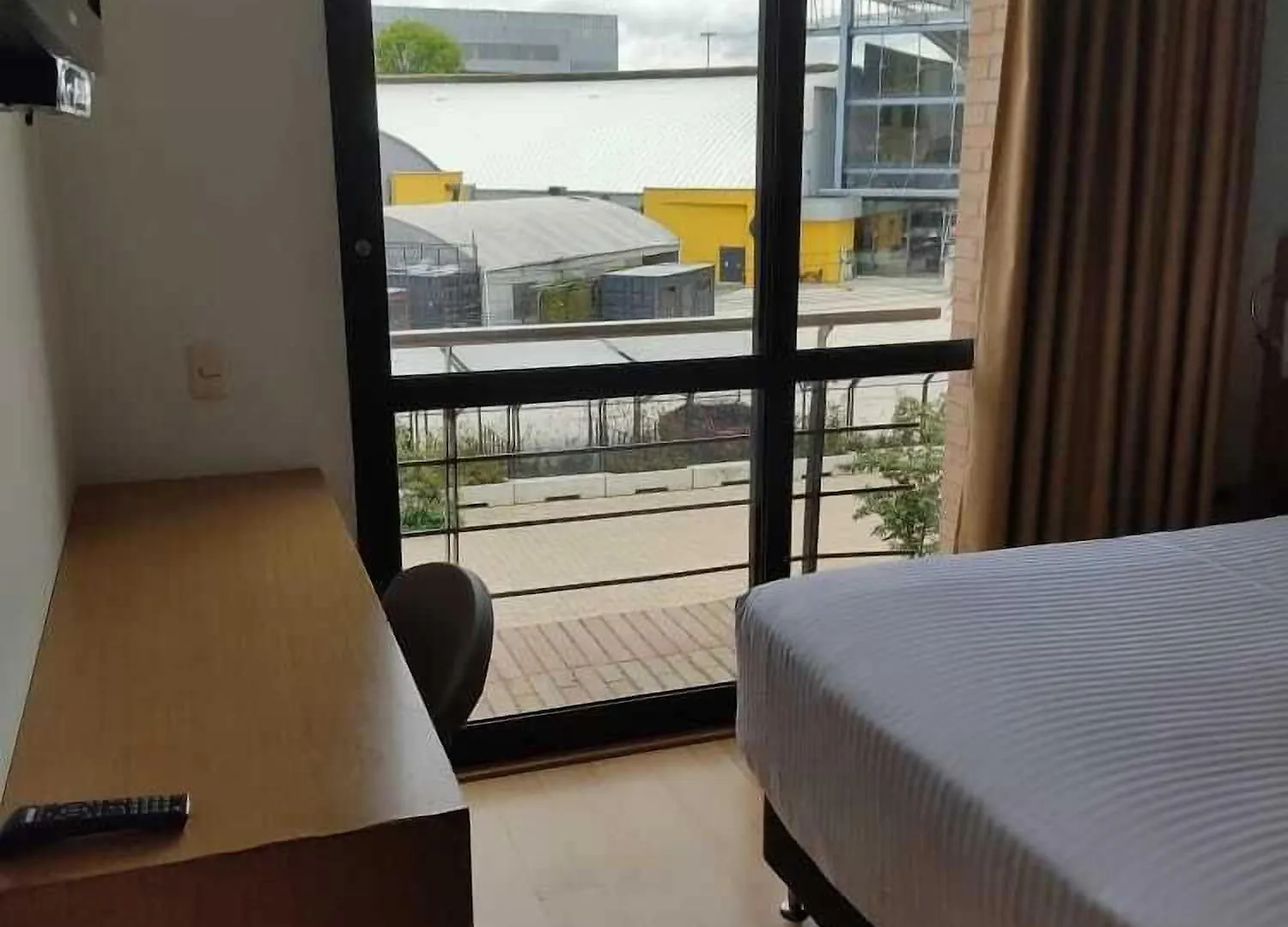 ****  Hotel Dorado Ferial Bogota Colombia