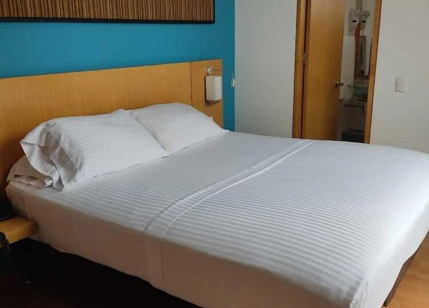 Hotel Dorado Ferial Bogota