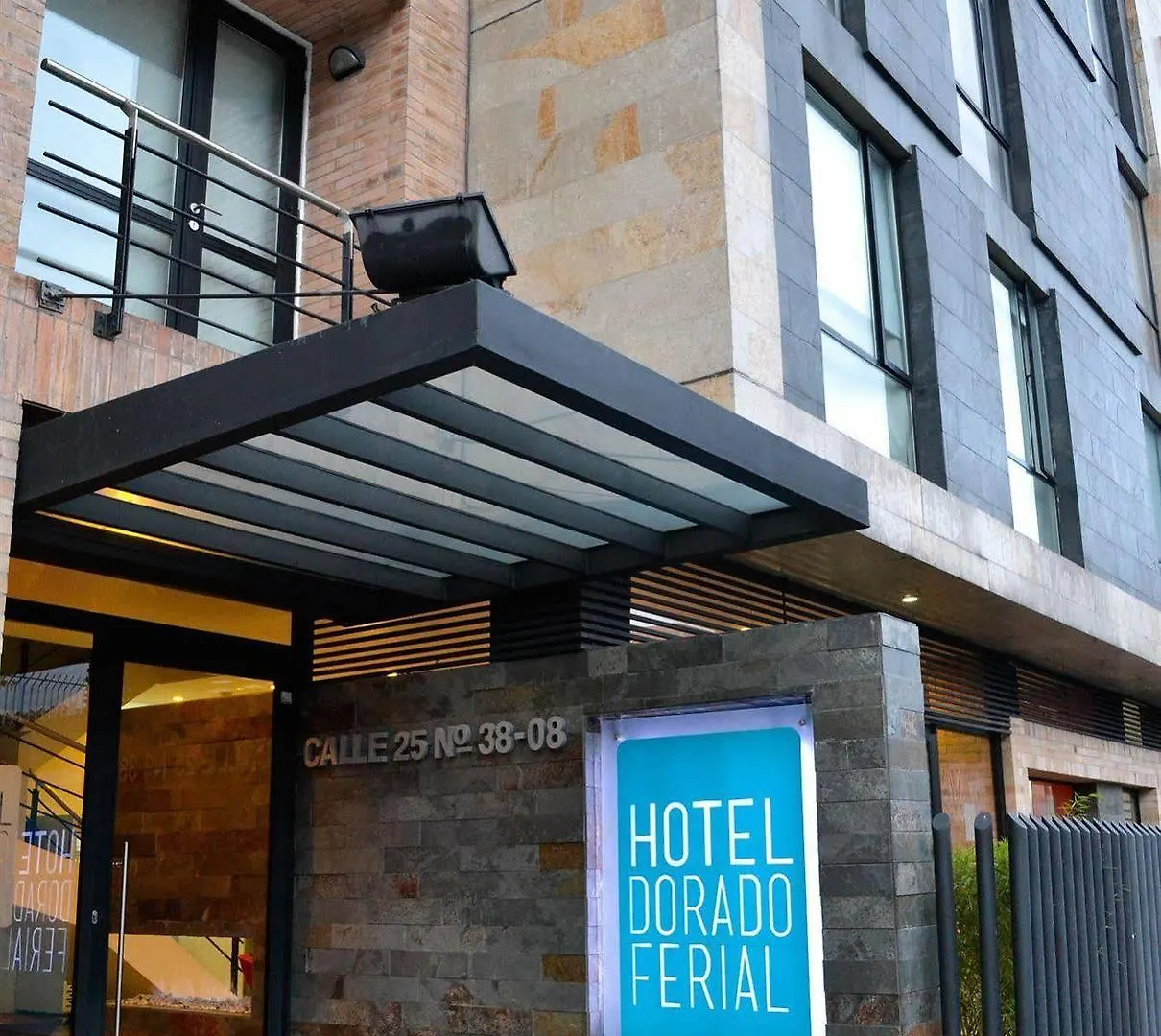 Hotel Dorado Ferial Bogota 4*,