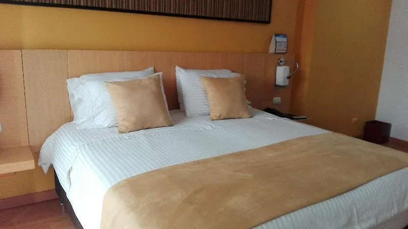 Hotel Dorado Ferial Bogota